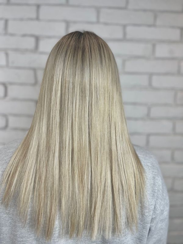 Full head of hair highlights with a root tap